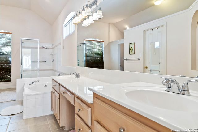 13310 Bow Heights, San Antonio, TX 78230