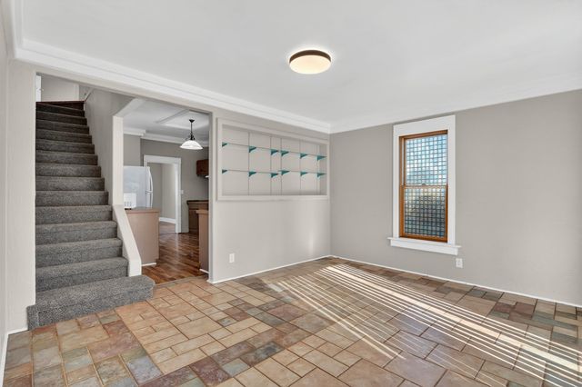 730 Island Avenue, Rockford, IL 61102