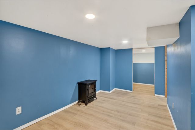 730 Island Avenue, Rockford, IL 61102