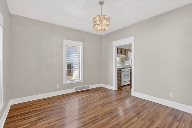 730 Island Avenue, Rockford, IL 61102