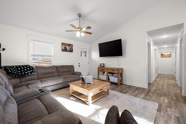 246 Old Babb Road, Rocky Face, GA 30740