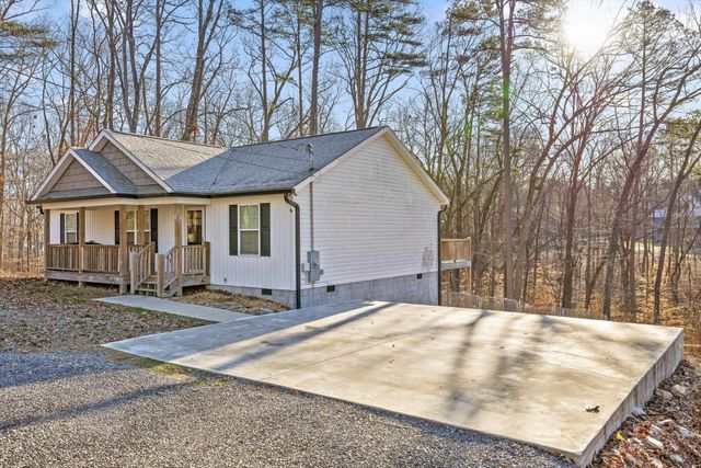 246 Old Babb Road, Rocky Face, GA 30740