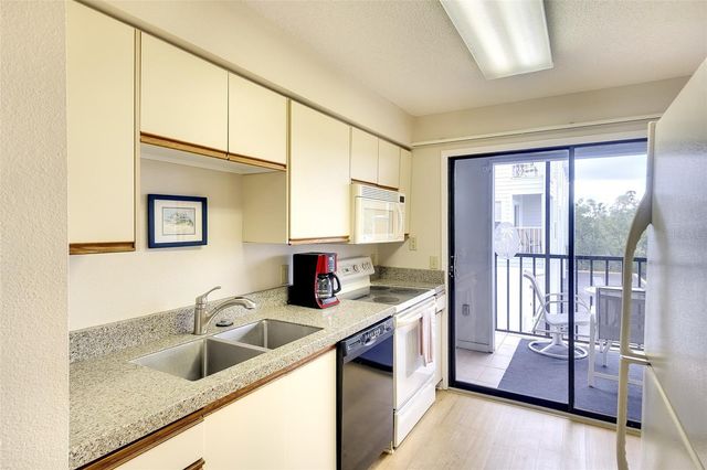 3601 E BAY DRIVE 102, Holmes Beach, FL 34217