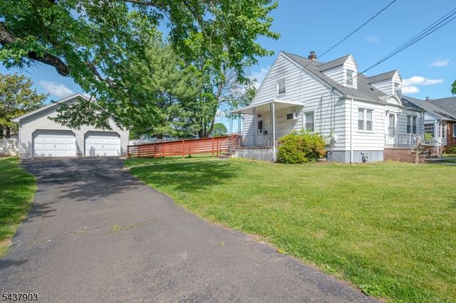 137 Valpeck Ave, Raritan Boro, NJ 08869