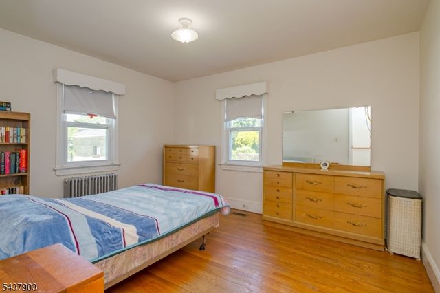 137 Valpeck Ave, Raritan Boro, NJ 08869