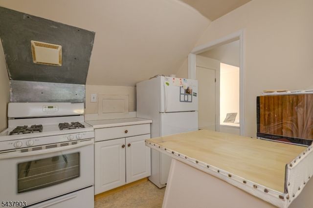 137 Valpeck Ave, Raritan Boro, NJ 08869