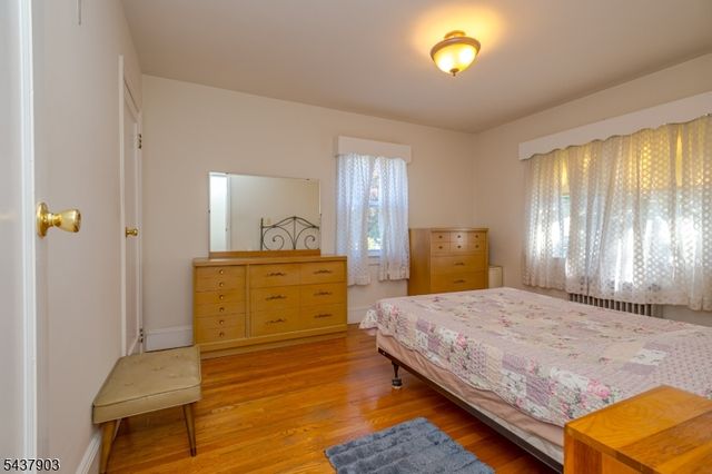 137 Valpeck Ave, Raritan Boro, NJ 08869