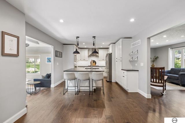 2321 Camelot Court, Lincoln, NE 68512