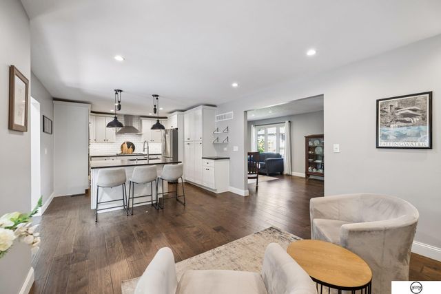 2321 Camelot Court, Lincoln, NE 68512