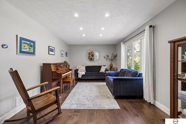 2321 Camelot Court, Lincoln, NE 68512