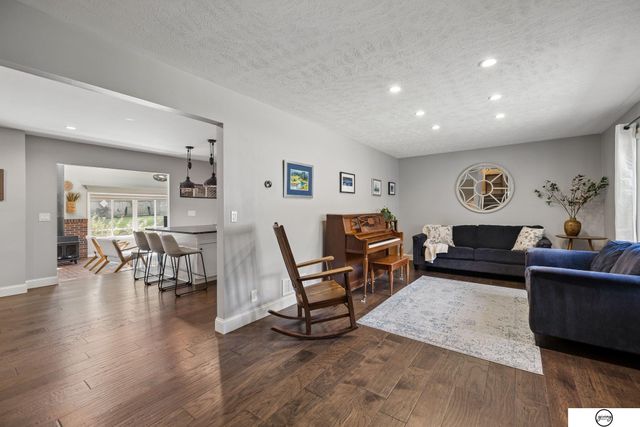 2321 Camelot Court, Lincoln, NE 68512