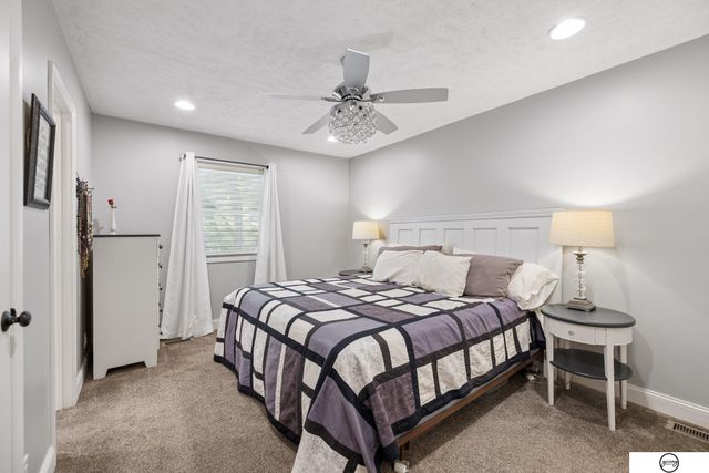 2321 Camelot Court, Lincoln, NE 68512