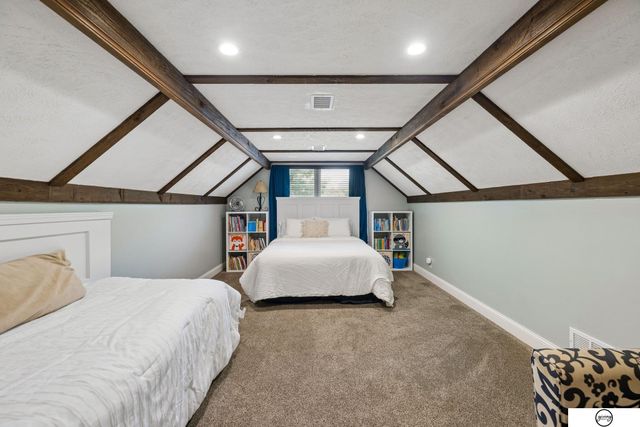 2321 Camelot Court, Lincoln, NE 68512