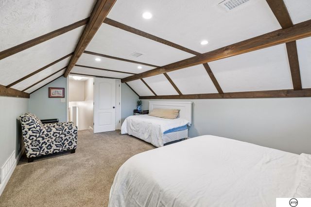 2321 Camelot Court, Lincoln, NE 68512