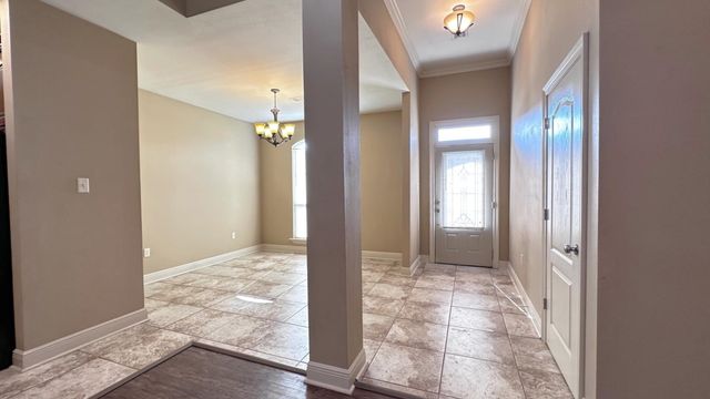 1221 Renee Dr, Thibodaux, LA 70301