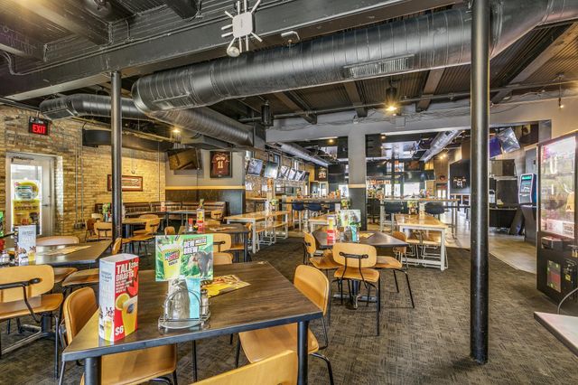 2001 University Avenue SE, Minneapolis, MN 55414