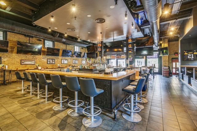 2001 University Avenue SE, Minneapolis, MN 55414