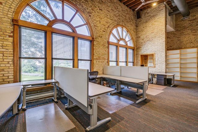 2001 University Avenue SE, Minneapolis, MN 55414