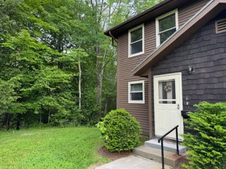 122 Batchelder St # A-8, Barre City, VT 05641