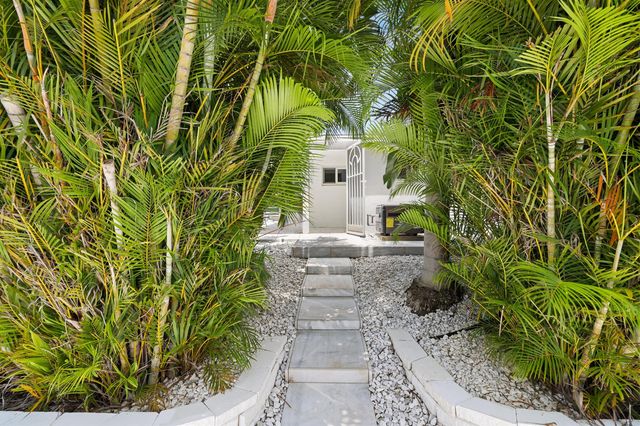 2920 NE 52nd Street, Fort Lauderdale, FL 33308