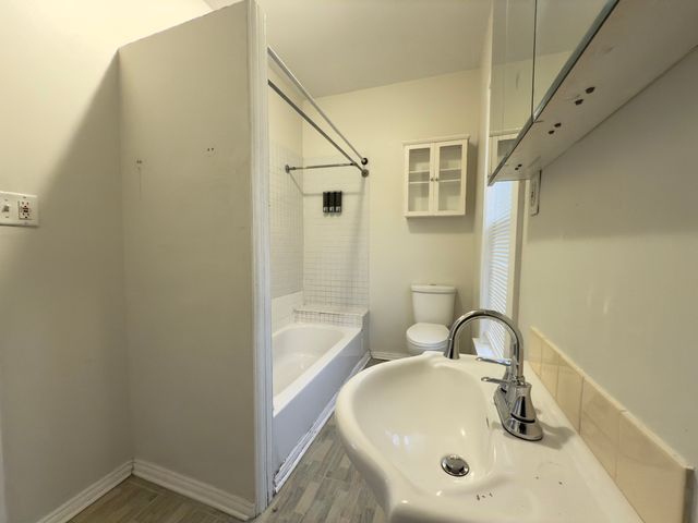 1200 Ada Street, Joliet, IL 60432