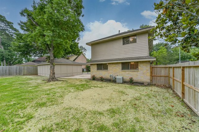 3703 Brook Shadow Drive, Houston, TX 77345