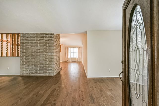 3703 Brook Shadow Drive, Houston, TX 77345