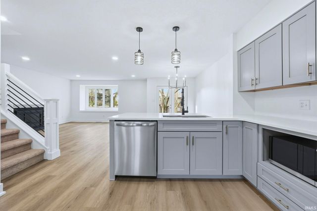 6735 Quail Ridge Lane, Fort Wayne, IN 46804