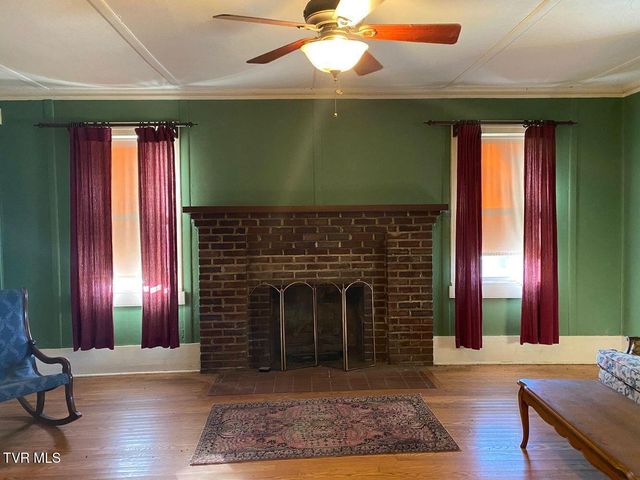 12315 Warrensburg Road, Midway, TN 37809