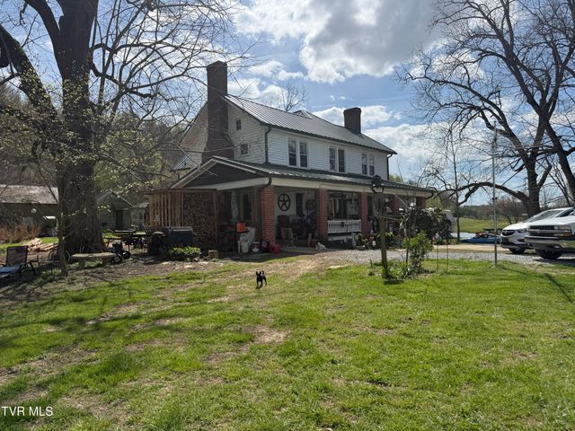 12315 Warrensburg Road, Midway, TN 37809