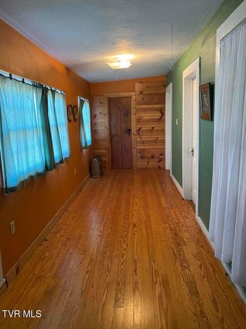 12315 Warrensburg Road, Midway, TN 37809