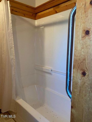 12315 Warrensburg Road, Midway, TN 37809