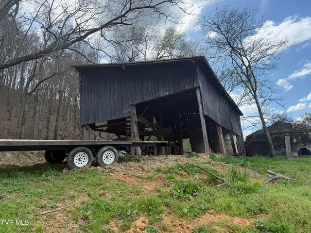 12315 Warrensburg Road, Midway, TN 37809