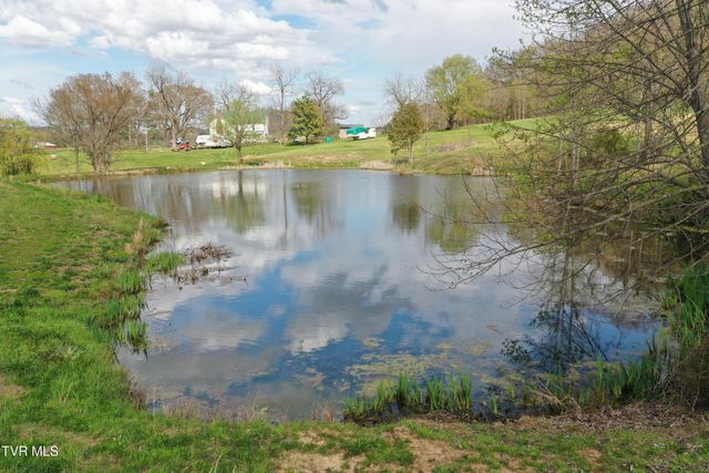 12315 Warrensburg Road, Midway, TN 37809