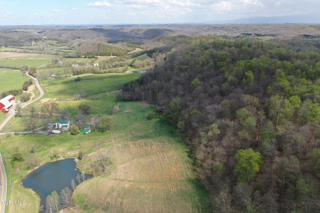 12315 Warrensburg Road, Midway, TN 37809