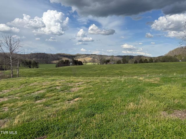 12315 Warrensburg Road, Midway, TN 37809