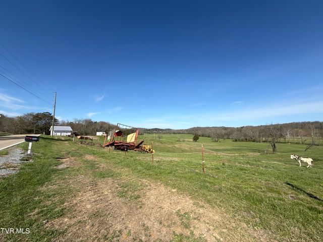 12315 Warrensburg Road, Midway, TN 37809