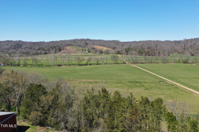 12315 Warrensburg Road, Midway, TN 37809