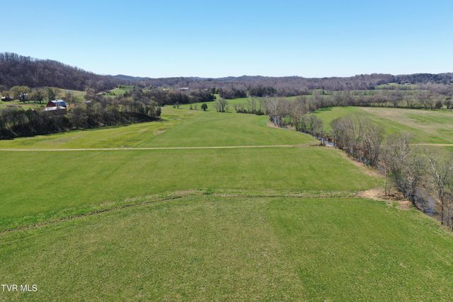 12315 Warrensburg Road, Midway, TN 37809