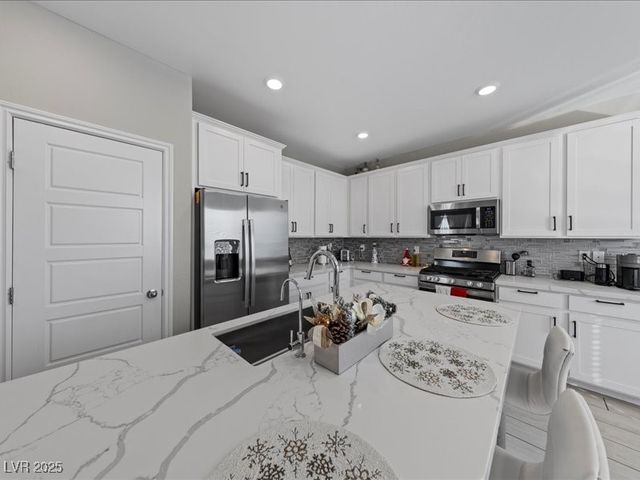 7022 Judith River Street, North Las Vegas, NV 89084