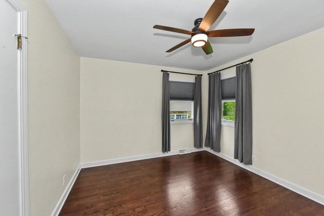 810 Carrington AVENUE, South Milwaukee, WI 53172