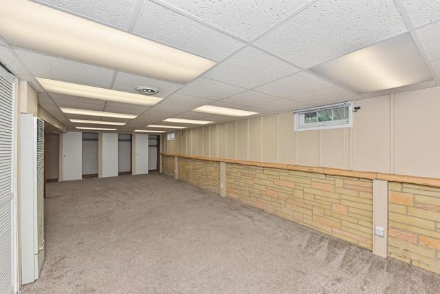 810 Carrington AVENUE, South Milwaukee, WI 53172