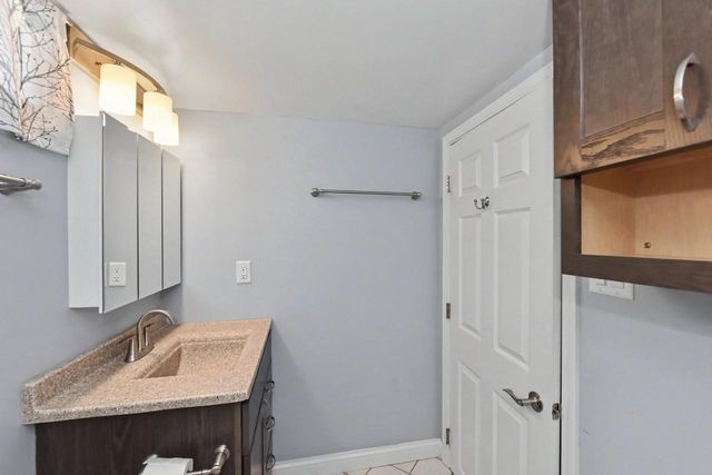 810 Carrington AVENUE, South Milwaukee, WI 53172