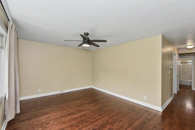 810 Carrington AVENUE, South Milwaukee, WI 53172