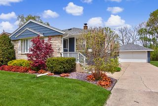 810 Carrington AVENUE, South Milwaukee, WI 53172