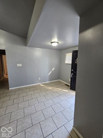 3033 S Fleming Street, Indianapolis, IN 46241