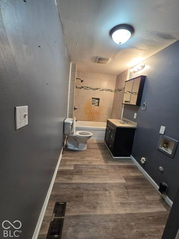 3033 S Fleming Street, Indianapolis, IN 46241