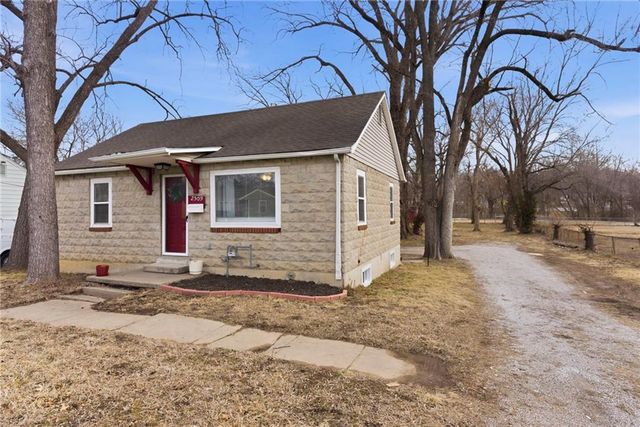 2509 S Sterling Avenue, Independence, MO 64052