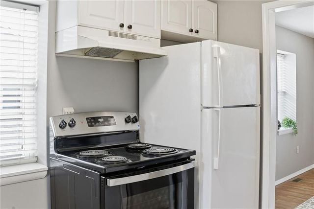 2509 S Sterling Avenue, Independence, MO 64052