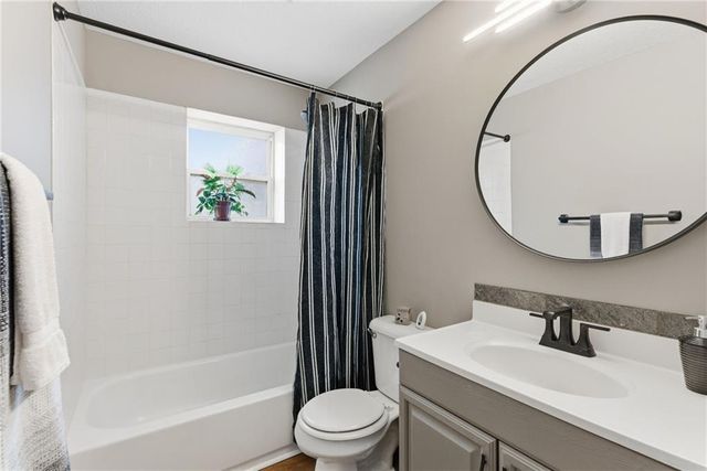 2509 S Sterling Avenue, Independence, MO 64052